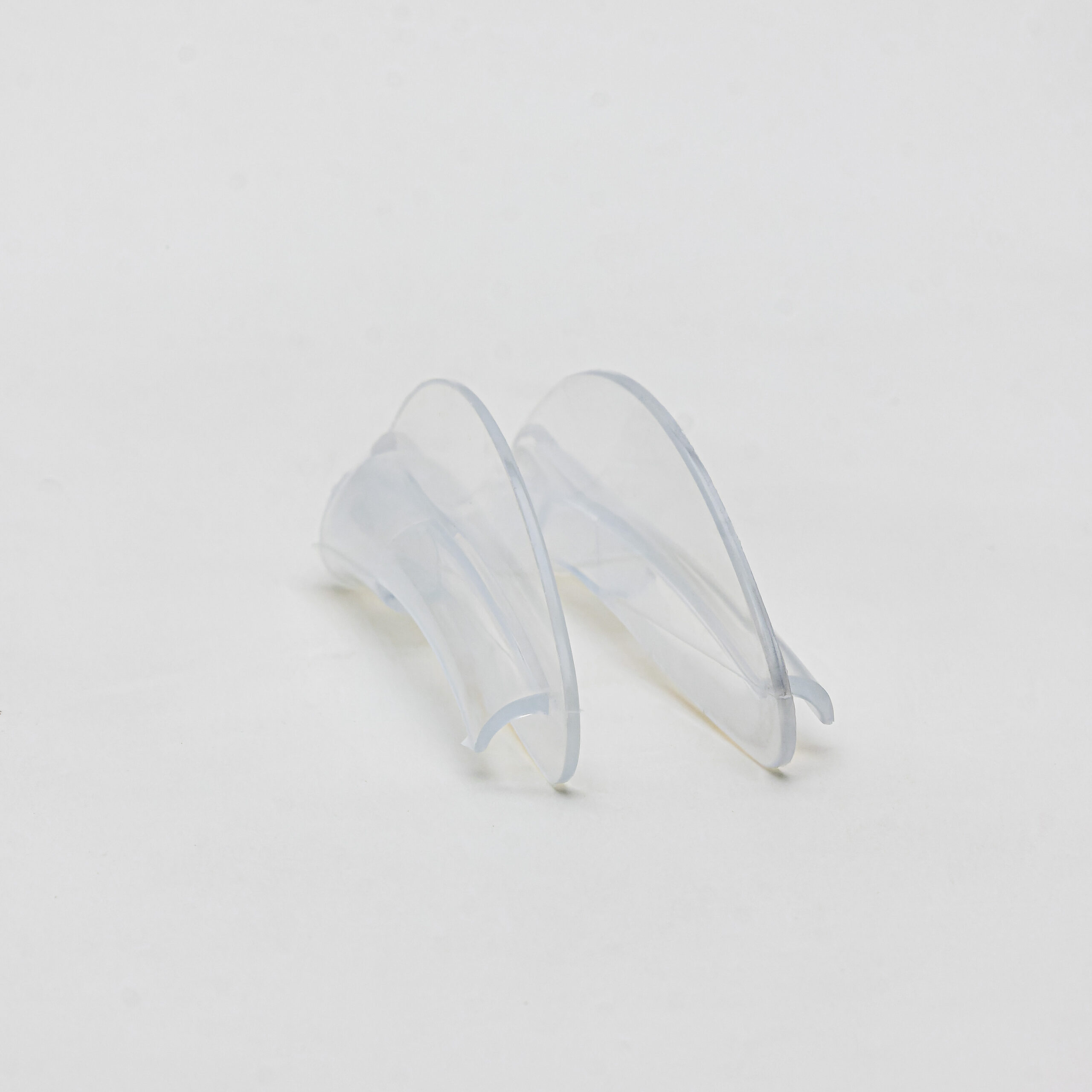 Oberansicht einer transparenten Retainer Splint Nasenschiene